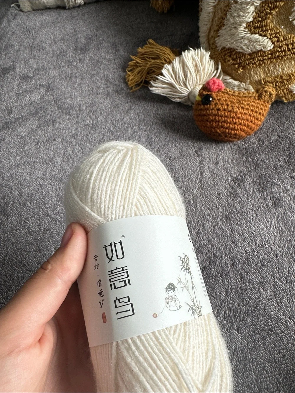Snow Ball Soft Cream Yarn - Cozy Cream Throw & Knit Projects
